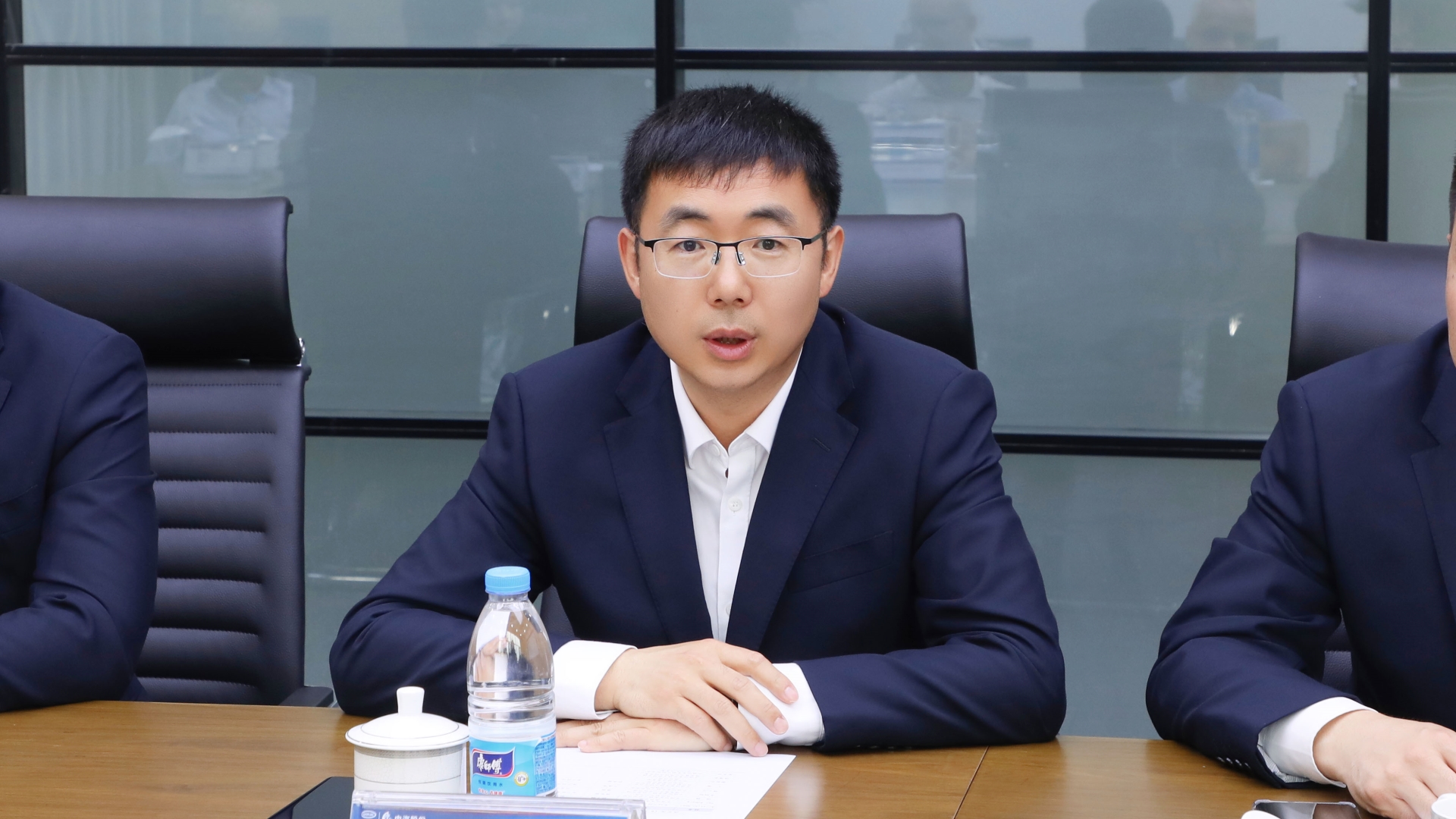 歐陽(yáng)濤講話.jpg 歐陽(yáng)濤講話.jpg